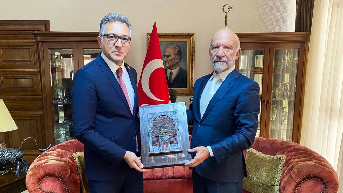 Rektör Aksoy’dan KKTC YÖDAK Başkanı Avcı ve Yakın Doğu Üniversitesi Kurucu Rektörü Günsel’e ziyaret